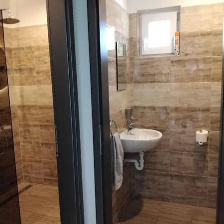 Fonyodapartman 公寓 *