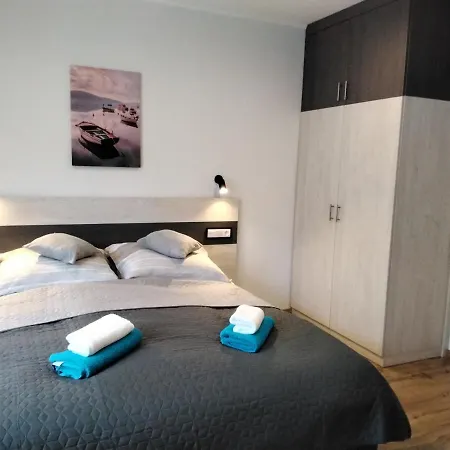 Fonyodapartman 公寓 *