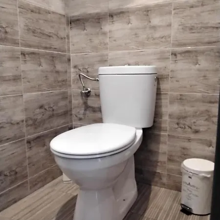 Fonyodapartman 公寓 *